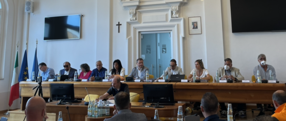 Immagine per Monfalcone, dal consiglio comunale invariata la Tari. Esonero del suolo pubblico per commercianti